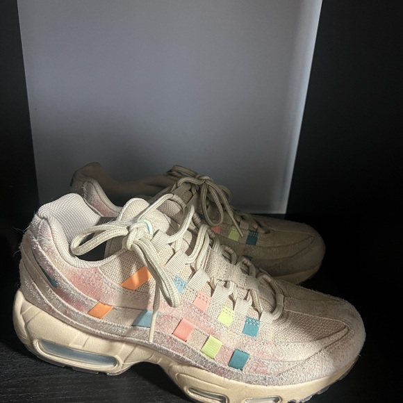 Size 7 Nike Air Max 95 N7 - Picture 3 of 5